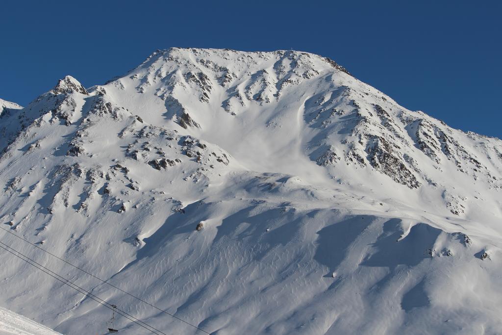 Bnb Bellavista Apartment Andermatt Zewnętrze zdjęcie
